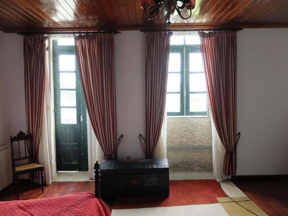 Casa Da Roseira - Valpacos Bed & Breakfast Vassal Ngoại thất bức ảnh